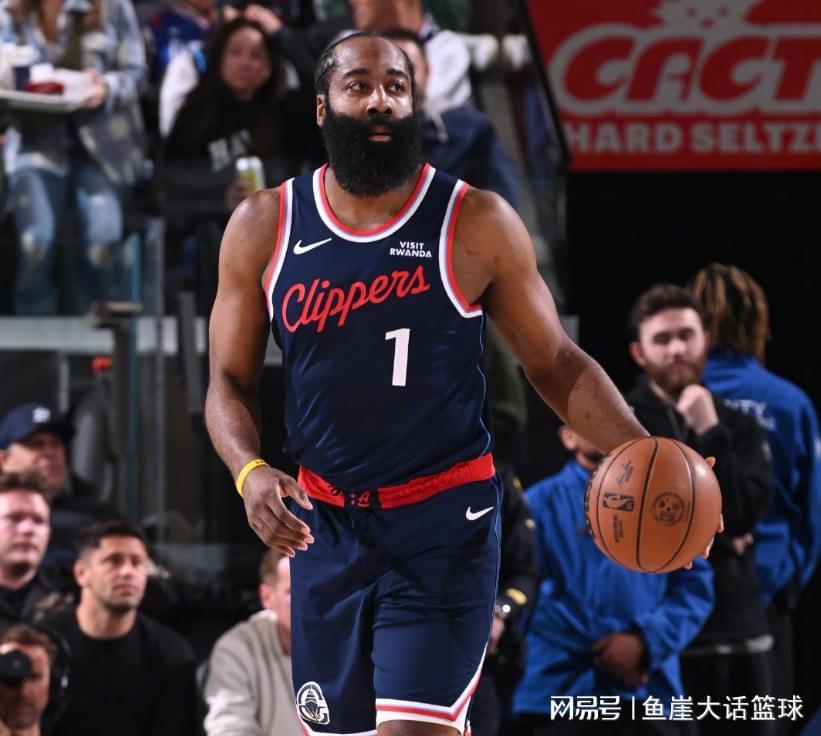 bob半岛体育登录入口-NBA最新排名出炉！湖人无路可退，凯尔特人2队爆冷，快船喜讯连连