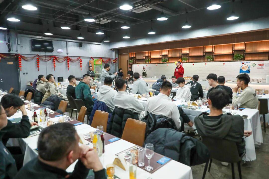 bob半岛体育登录入口-男篮集结动员 以首钢精神奔赴新征程！